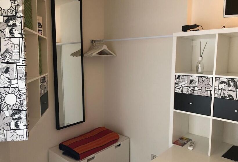 ベッドアンドブレックファースト At 9