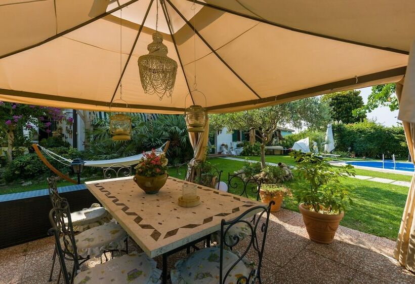 Bed and Breakfast Au Jardin Fleuri