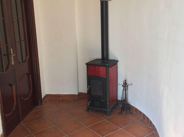 住宿加早餐  Casale Rendine