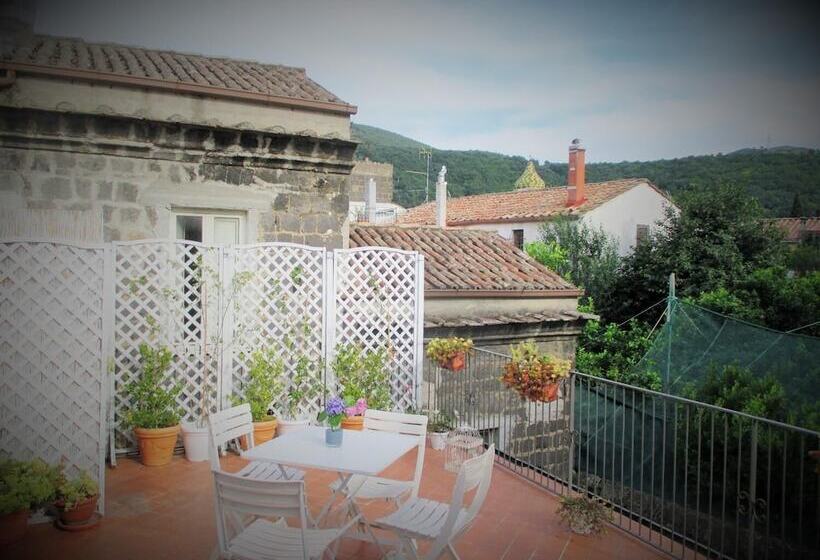 ベッドアンドブレックファースト La Terrazza Del Poeta