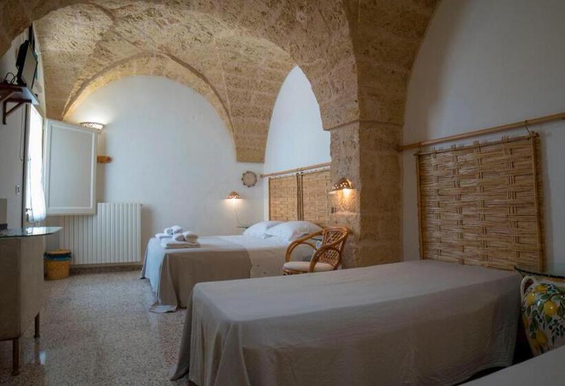 住宿加早餐  La Vecchia Corte