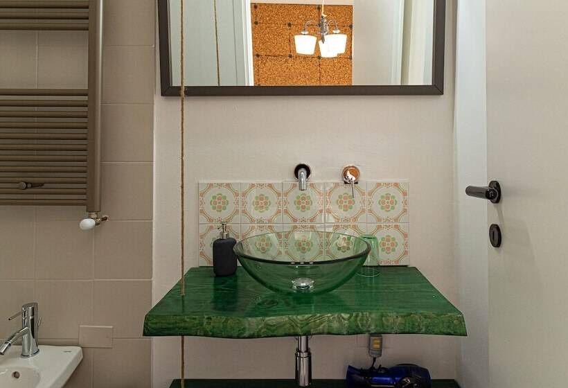 مبيت وإفطار Lotus House