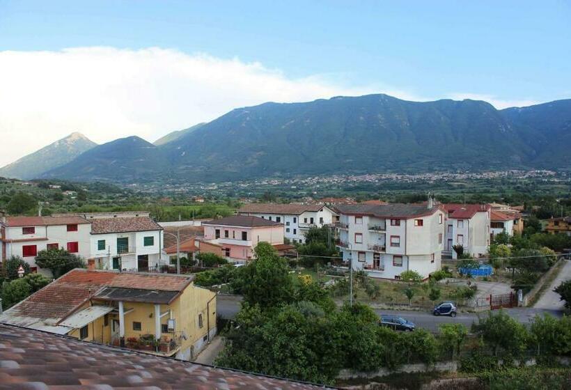 تختخواب و صبحانه Magico Riposo