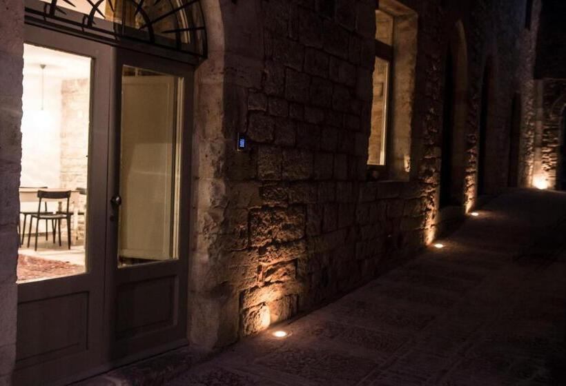 تختخواب و صبحانه Residenza La Corte Assisi