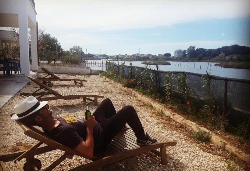 مبيت وإفطار Torre Del Lago