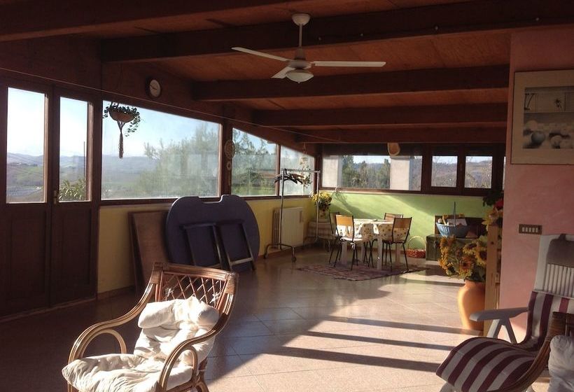 مبيت وإفطار Casa Laura