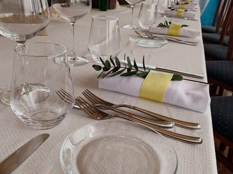 Хостел La Pergola Resort