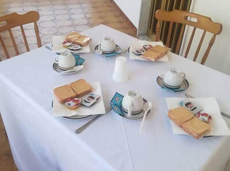 Хостел La Pergola Resort