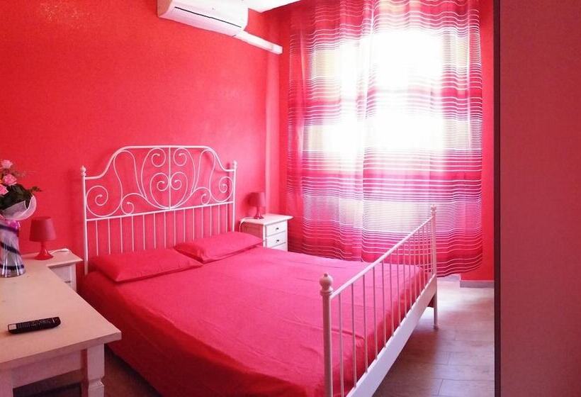 פונדק Torvaianica