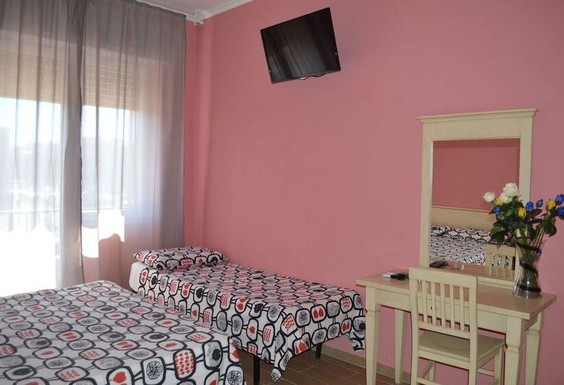 פונדק Torvaianica