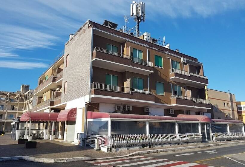 פונדק Torvaianica