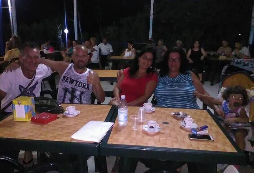 Отель Camping Lo Ionio