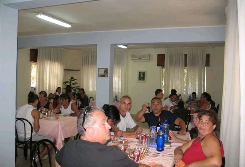 Отель Camping Lo Ionio