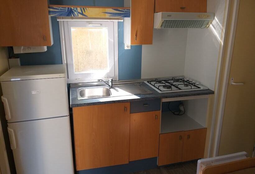 Отель Camping Lo Ionio