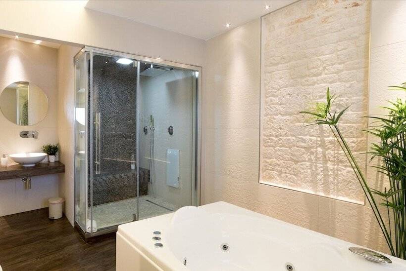 Отель Dimore Nel Tempo Widespread Homes & Trulli