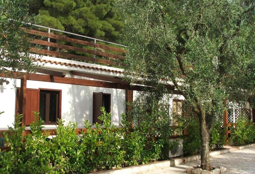 בית מלון כפרי Agriturismo Fara Del Falco