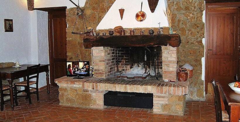 교외 호텔 Agriturismo Poggio Porsenna