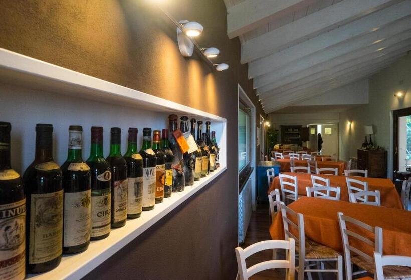 田舎風ホテル Cascina Il Faggio