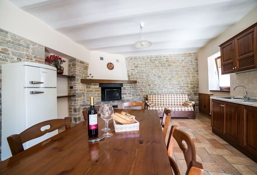 בית מלון כפרי Le Querce