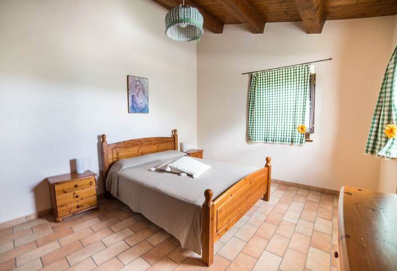 בית מלון כפרי Le Querce