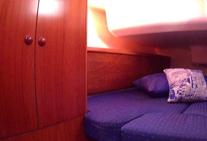 בית מלון כפרי Scugnizza Smeralda