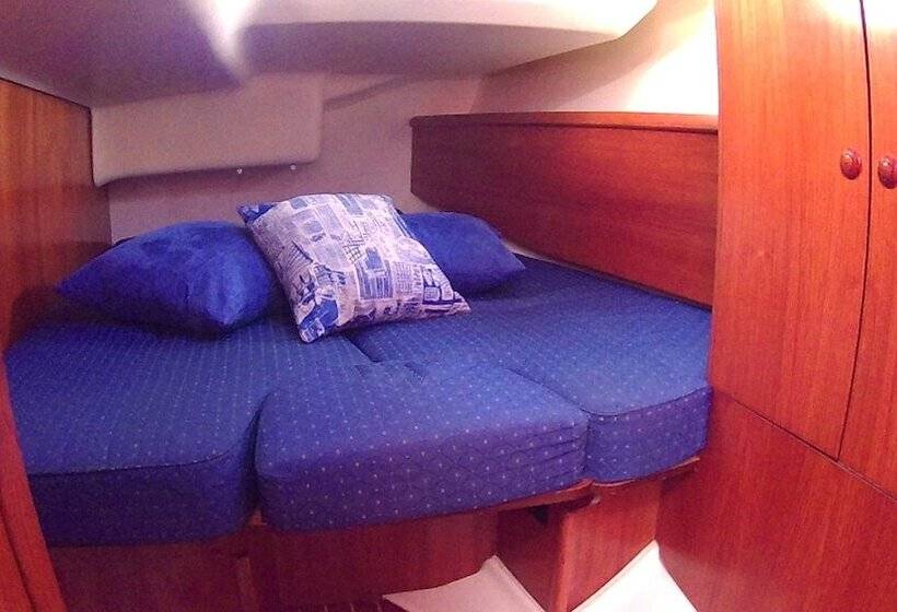 בית מלון כפרי Scugnizza Smeralda