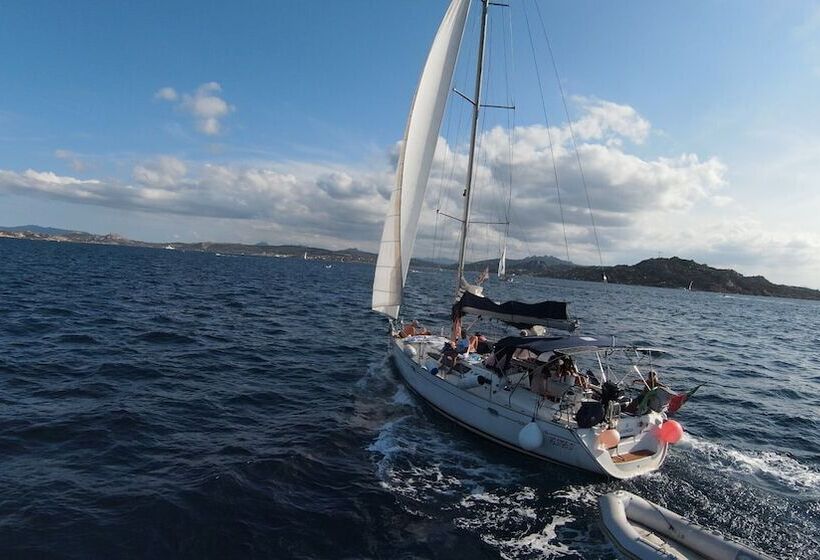 בית מלון כפרי Scugnizza Smeralda