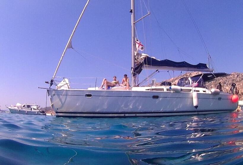 בית מלון כפרי Scugnizza Smeralda