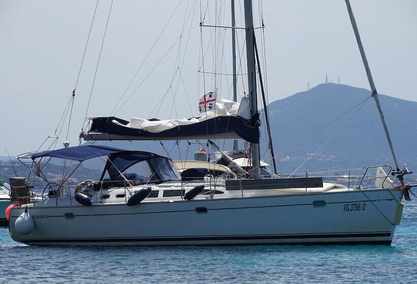 בית מלון כפרי Scugnizza Smeralda