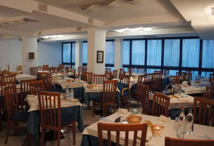 בית מלון כפרי Smeraldo