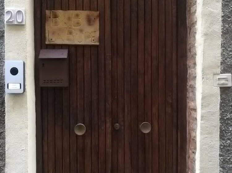 La Rupe Bed And Breakfast