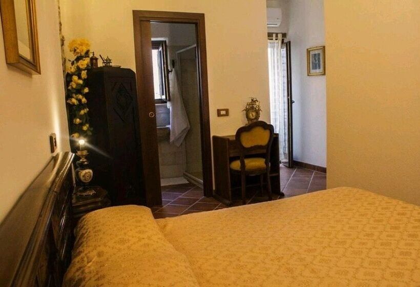 La Rupe Bed And Breakfast