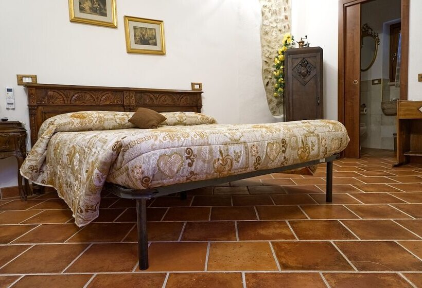 La Rupe Bed And Breakfast