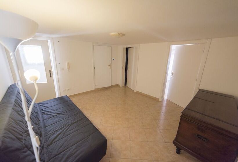 بنسيون Al Vicoletto