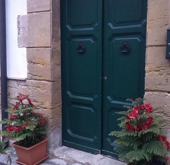 Пансион B&b Largo Barile