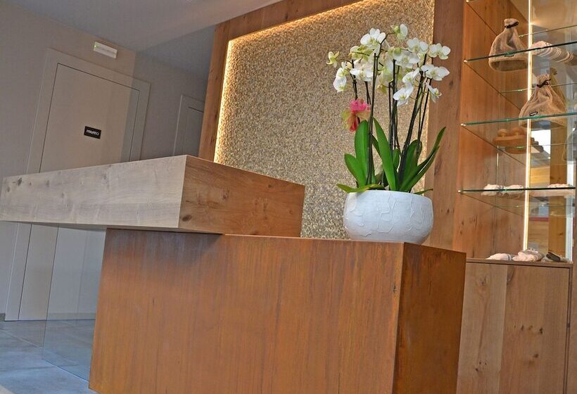 بنسيون Cobue Wine Resort & Spa