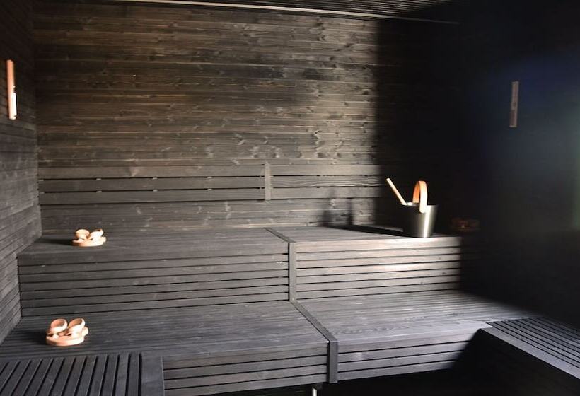 بنسيون Cobue Wine Resort & Spa