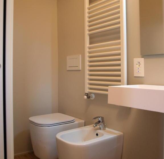 پانسیون Cosmopolitan Central Rooms