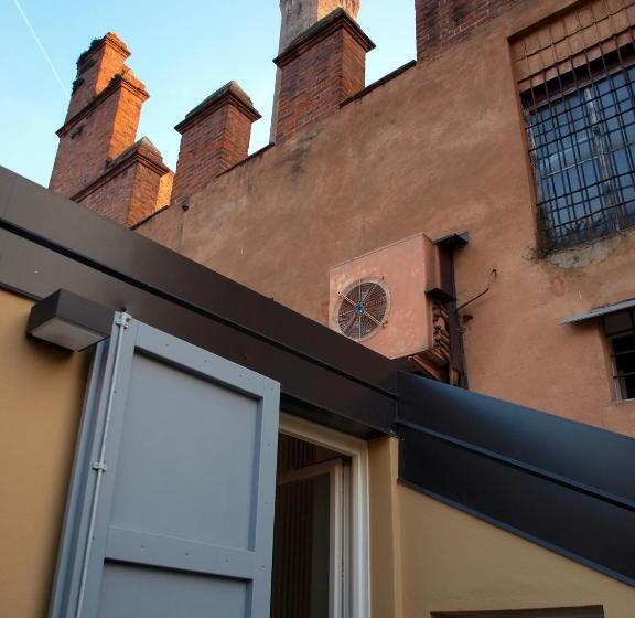 پانسیون Cosmopolitan Central Rooms