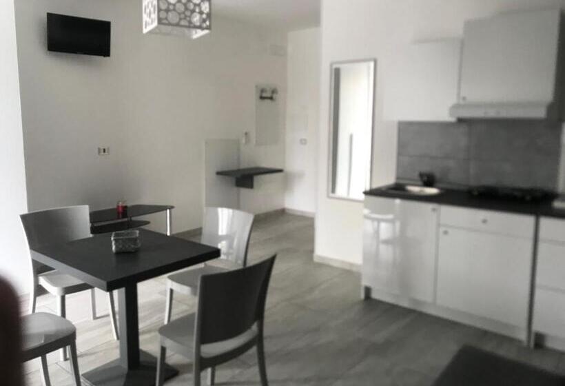 펜션 Garda Relais Luna Blu