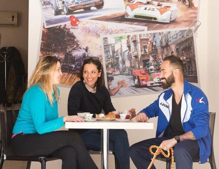 ペンション Sosta Dei Garibaldini