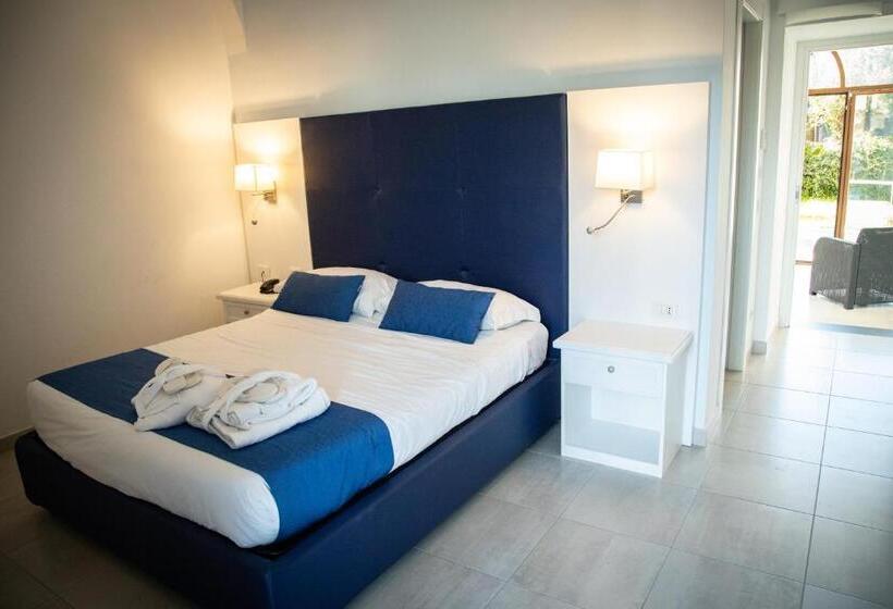 פנסיון Villa Emanuel