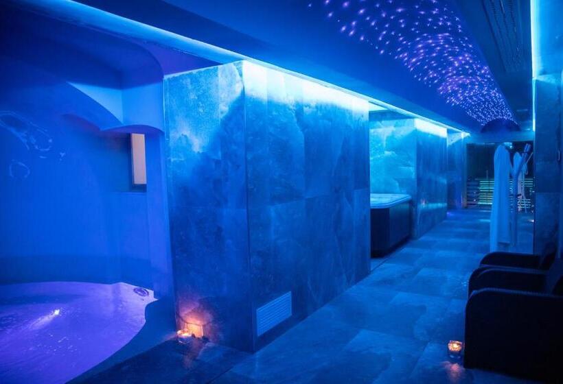 פנסיון Villa Emanuel