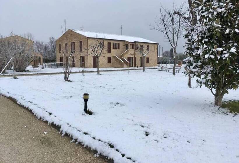 Residence Casale Torrenova Al Conero