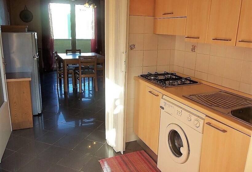 住所  Appartamenti Solemare