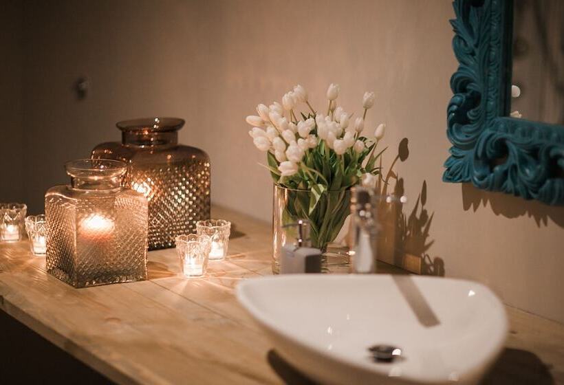 Assteas Bed & Breakfast