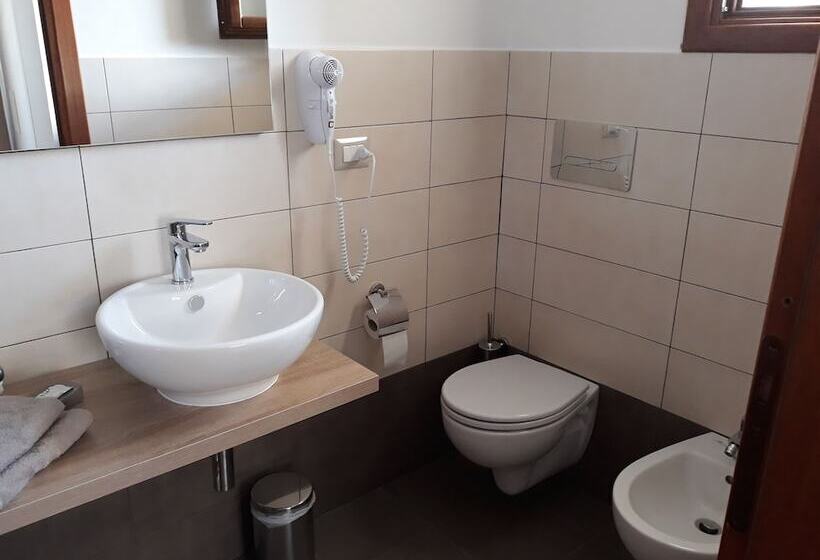 مبيت وإفطار Al Pez Exclusive Rooms