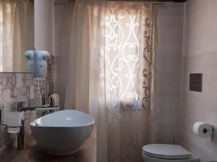 مبيت وإفطار Al Pez Exclusive Rooms