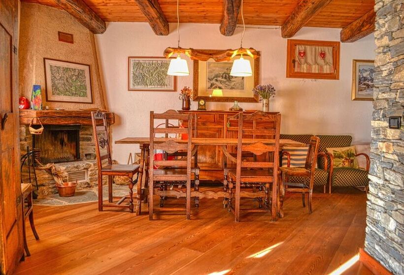 ベッドアンドブレックファースト Baita Le Broue