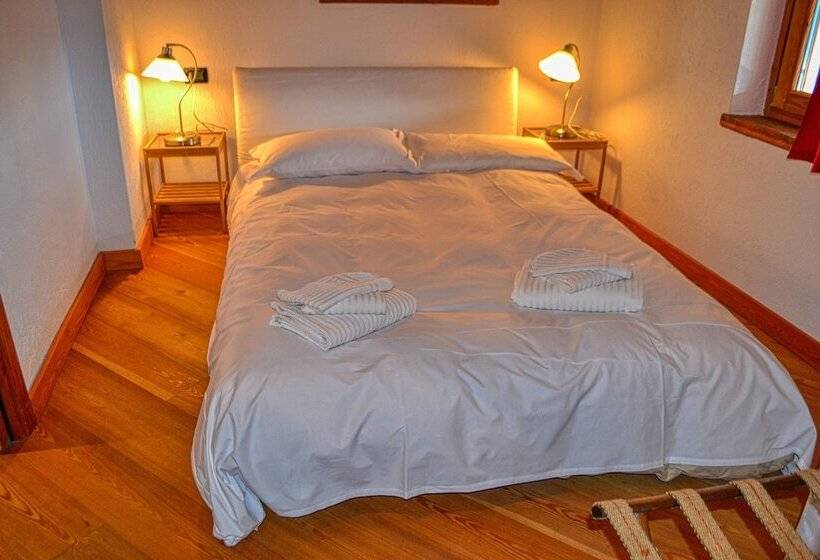 ベッドアンドブレックファースト Baita Le Broue